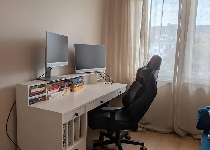 3 Flat In Cosy Area Of Apartment Dusseldorf