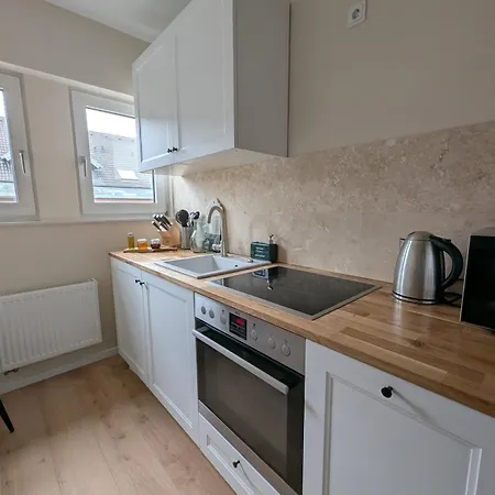 3 Flat In Cosy Area Of Apartamento *