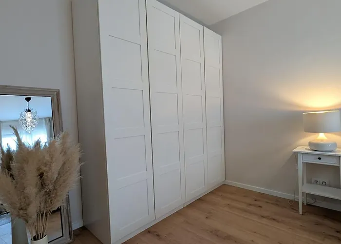 3 Flat In Cosy Area Of * Дюссельдорф